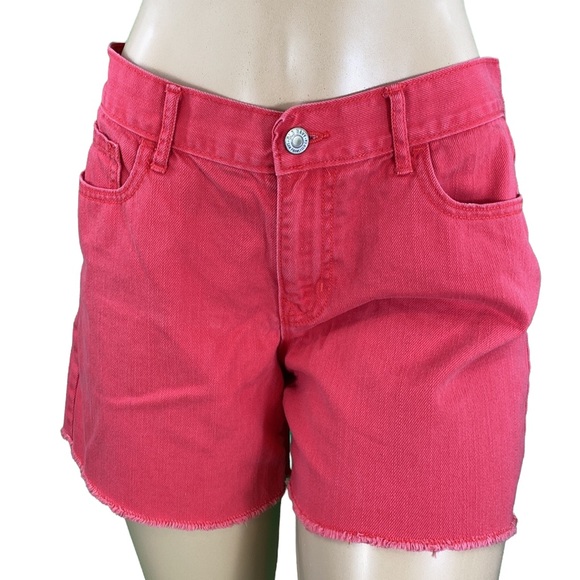 Old Navy The Sweetheart Red Raw Hem Jean Shorts - Picture 2 of 14